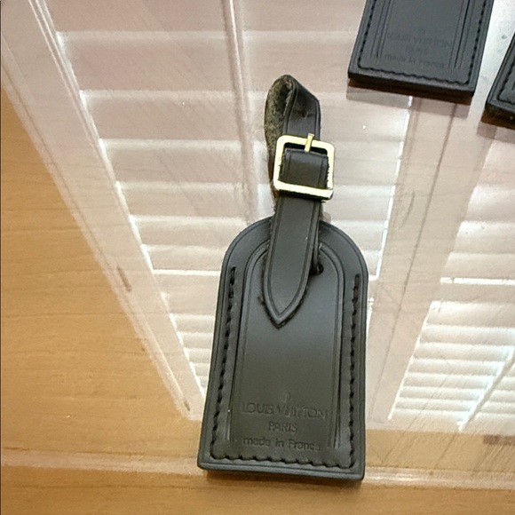 Louis Vuitton Black Small Leather Luggage Tag #2 - Picture 1 of 3
